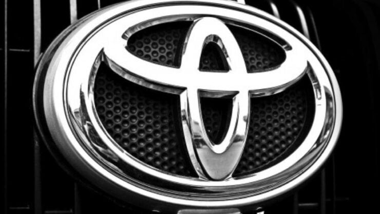 Toyota merupakan antara jenama kenderaan yang mendapat permintaan memberangsangkan di negara ini