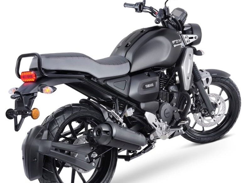 Model Yamaha FZ-X mempunyai rekaan retro yang 'disulami' teknologi moden. - Foto ihsan Facebook/Maxabout.com