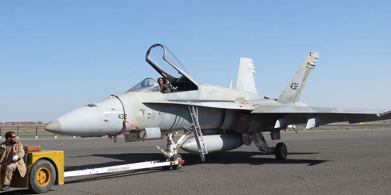 F/A-18 Hornet milik Tentera Udara Kuwait. - Foto ihsan ainonline.com