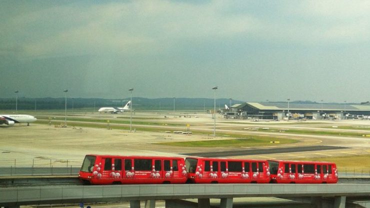 Lapangan Terbang Kuala Lumpur (KLIA) telah beroperasi lebih 23 tahun. - Foto ihsan Wikipedia