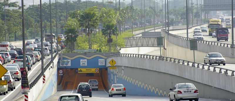 Pembinaan terowong SMART menelan belanja lebih RM1 bilion. - Foto ihsan Malay Mail