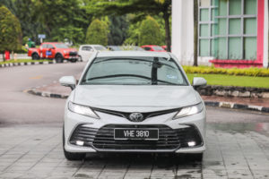 toyota camry 2022 drive 009