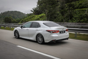 toyota camry 2022 drive 097