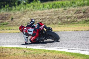 MY23_Ducati_Monster_SP _78__UC426731_Mid
