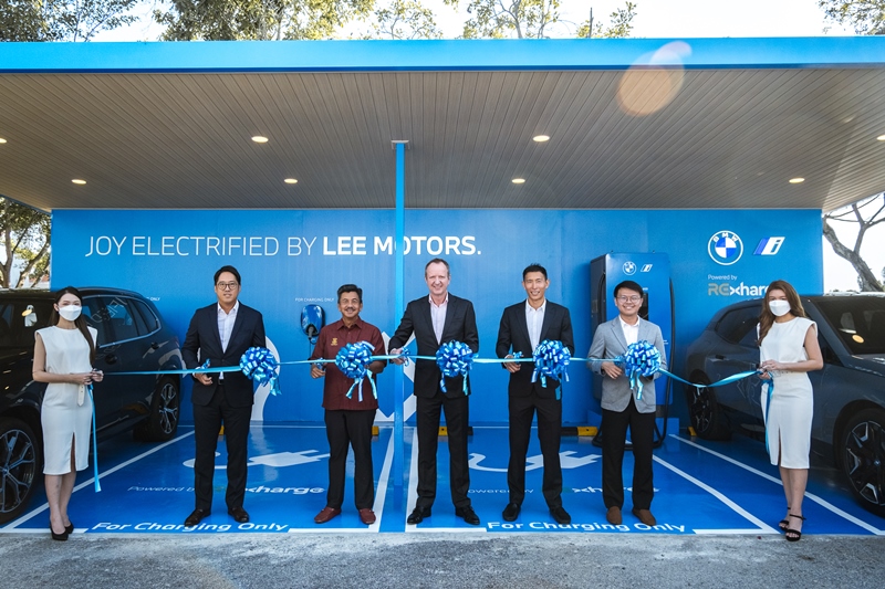 01. Lee Motors unveils new BMW i Charging facilities and breaks ground for new showroom in Alor Setar