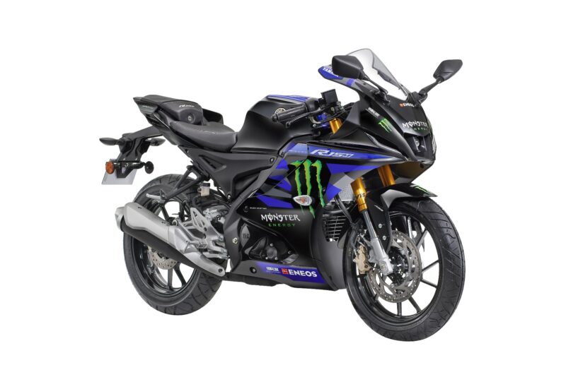2023 Yamaha YZF-R15M Monster Energy_01