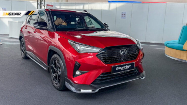 Gambar depan Perodua Traz dengan GearUp