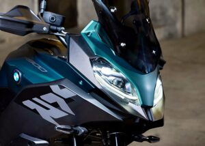 BMW F 900 XR Aurelius Green 2026.04