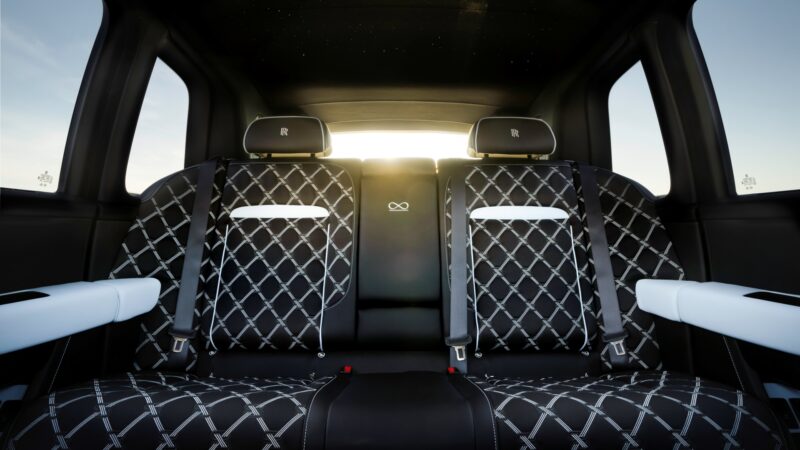 Rolls-Royce Cullinan Interior