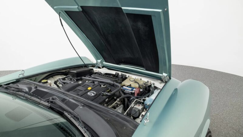 Mazda MX-5 NC Aston Martin Engine