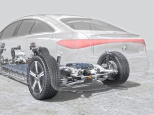 Mercedes-Benz EQS dengan intelligent damper control