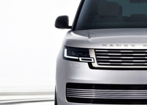 Range Rover SV Ultra 2026.03