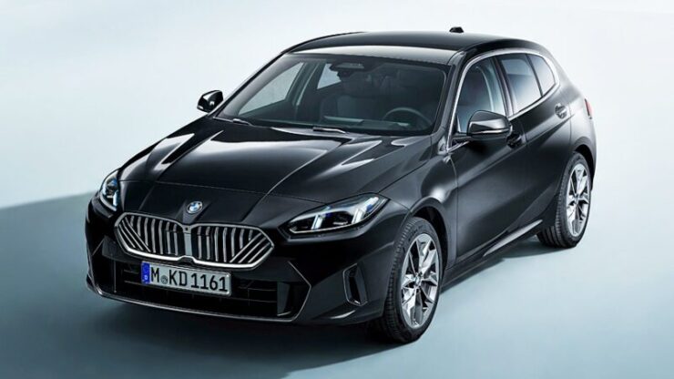 BMW 120 original sebagai varian asas di Jepun