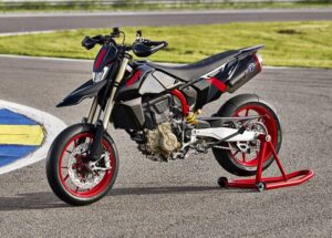 Ducati Hypermotard 698 Mono Nera 2026.04