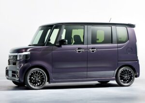 Sisi Honda N-BOX CUSTOM Turbo Coordinate Style