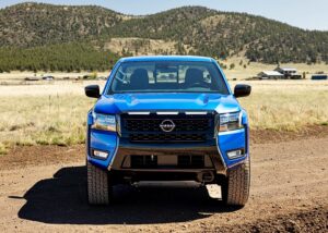 Bahagian depan Nissan Frontier Sport Edition 2027
