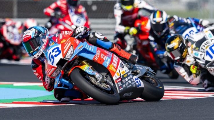 Valentin Debise menang di pusingan pertama WorldSSP Balaton Park 2026 Kredit Evan Bros.