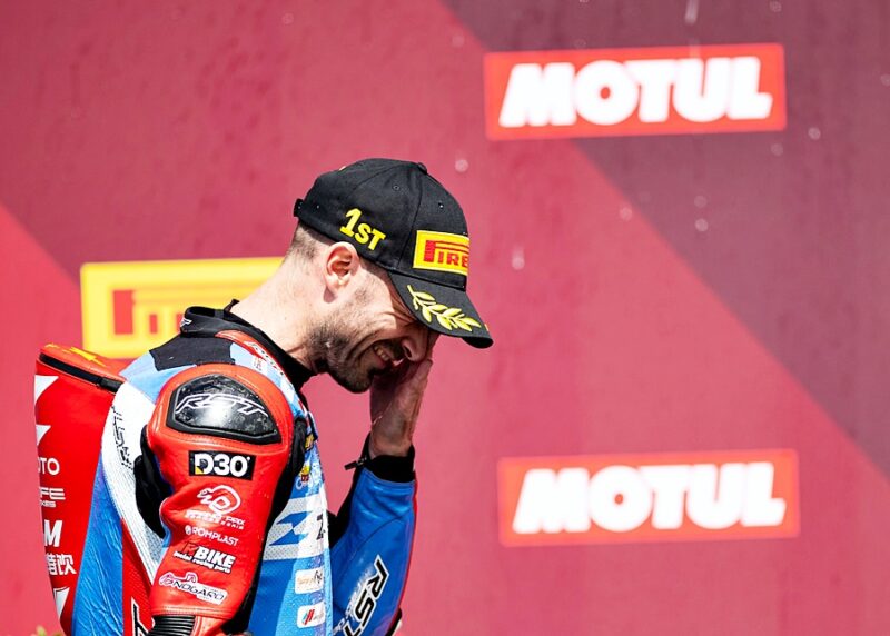 Valentin Debise juara dua kali di WorldSSP Most, Republik Czech.