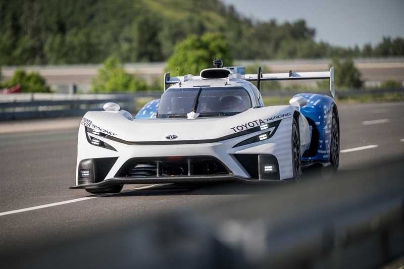 TR LH2 Racing Prototype akan mengeliling litar Circuit de la Sarthe