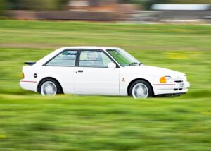 Tolman Edition Ford Escort XR3i dynamic – 3