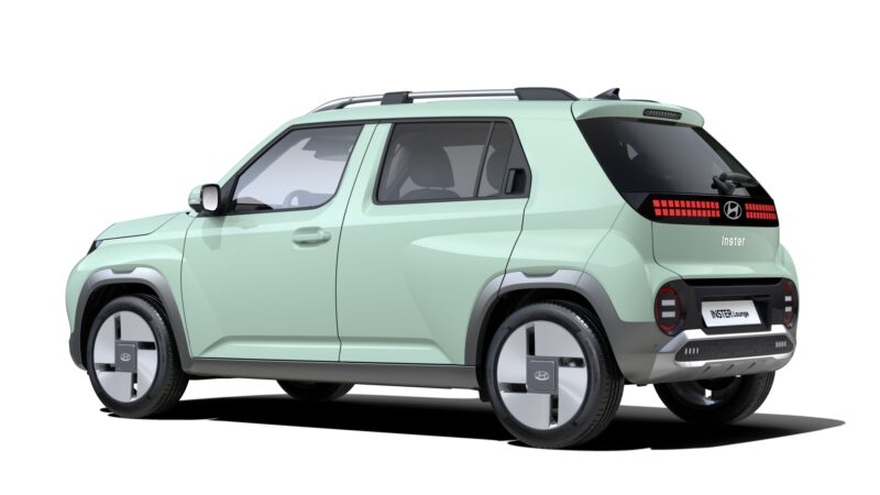 Hyundai Inster Lounge exterior