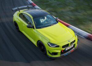 Dikuasakan enjin 2,993 cc enam silinder sebaris dengan teknologi M TwinPower Turbo.