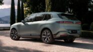Gambar belakang BMW iX5