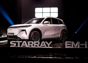 Bahagian 3/4 Geely Starray EM-i
