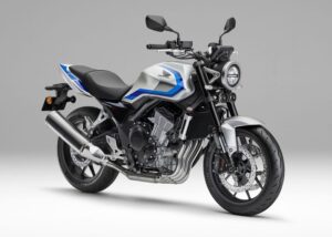 Pandangan depan Honda CB400 Super Four E-Clutch 2027 Jepun