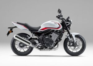 Pandangan depan Honda CB400 Super Four E-Clutch 2027 Jepun
