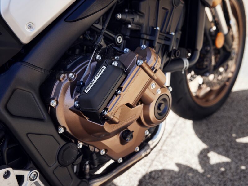 Honda CB650R E-Clutch 2026 08