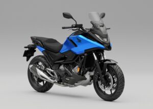 Gambar depan Honda NC750X 2027 Eropah
