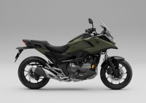 Gambar tepi Honda NC750X 2027 Eropah