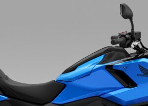 27YM Honda NC750X