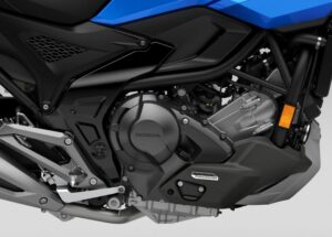 27YM Honda NC750X