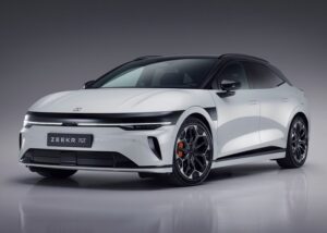 Gambar 3/4 Zeekr 7GT