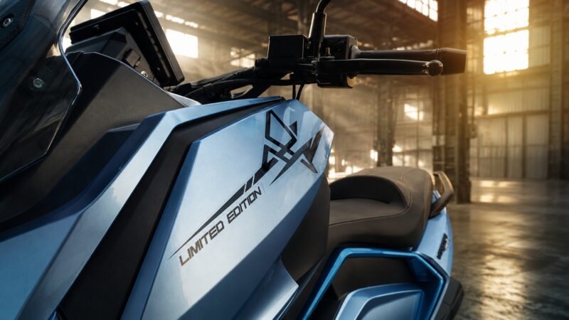 Aveta Vanguard 250 Edisi Terhad 2026 05