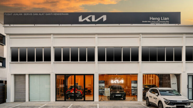 pusat 3S Kia Kuching