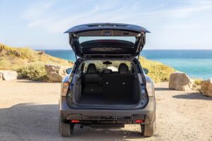 Gambar dalaman Nissan Kicks Rock Creek