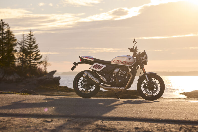Triumph Tracker 400 2026 (2)