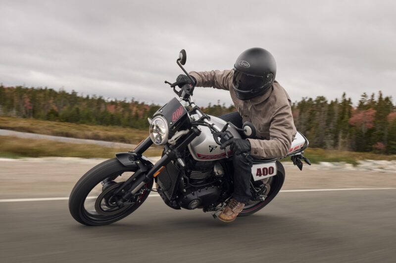 Triumph Tracker 400 2026 (6)