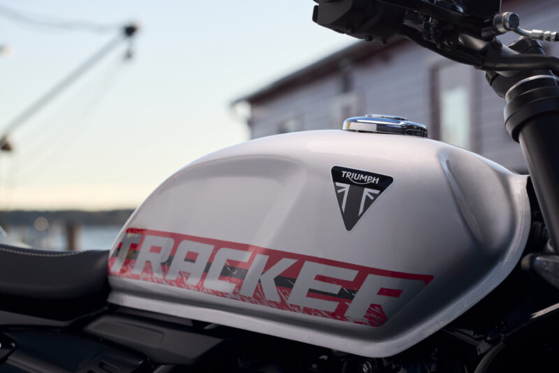 Triumph Tracker 400 2026 (7)