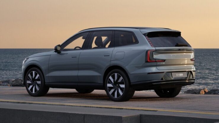 Volvo EX90 2026