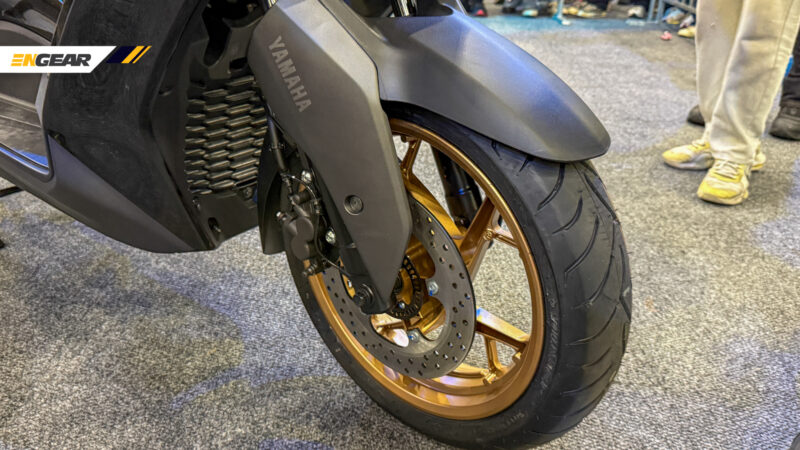 Yamaha XMAX 300 Tech Max 2026 (4)