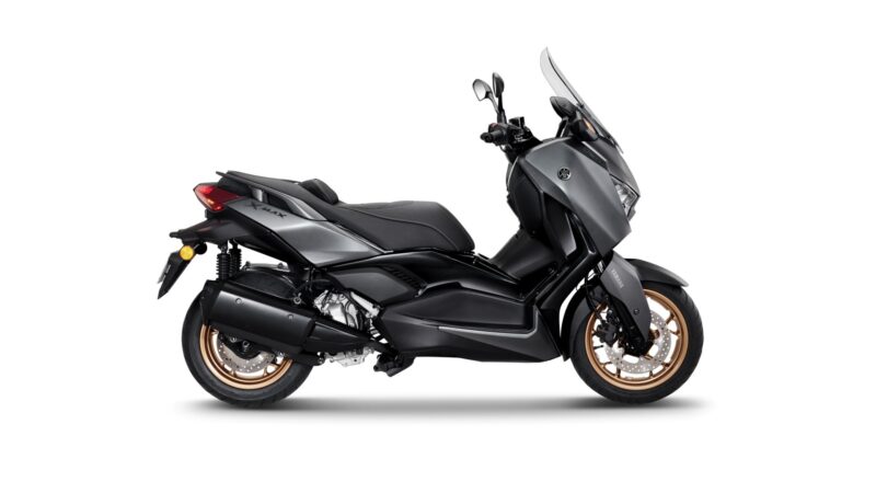 Yamaha XMax 300 Tech Max 2026 Official Pics 02