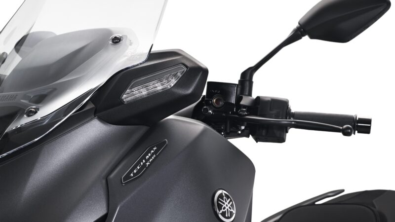 Yamaha XMax 300 Tech Max 2026 Official Pics (4)