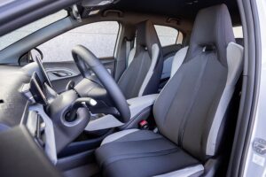 Gambar dalaman BYD Dolphin Surf 2026