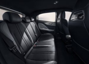 Gambar dalaman BYD Dolphin Surf 2026