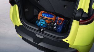Gambar dalaman BYD Dolphin Surf 2026