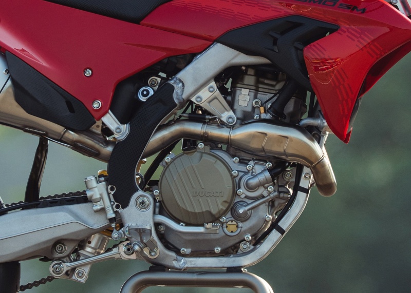 Enjin Ducati Desmo450 SM 2027